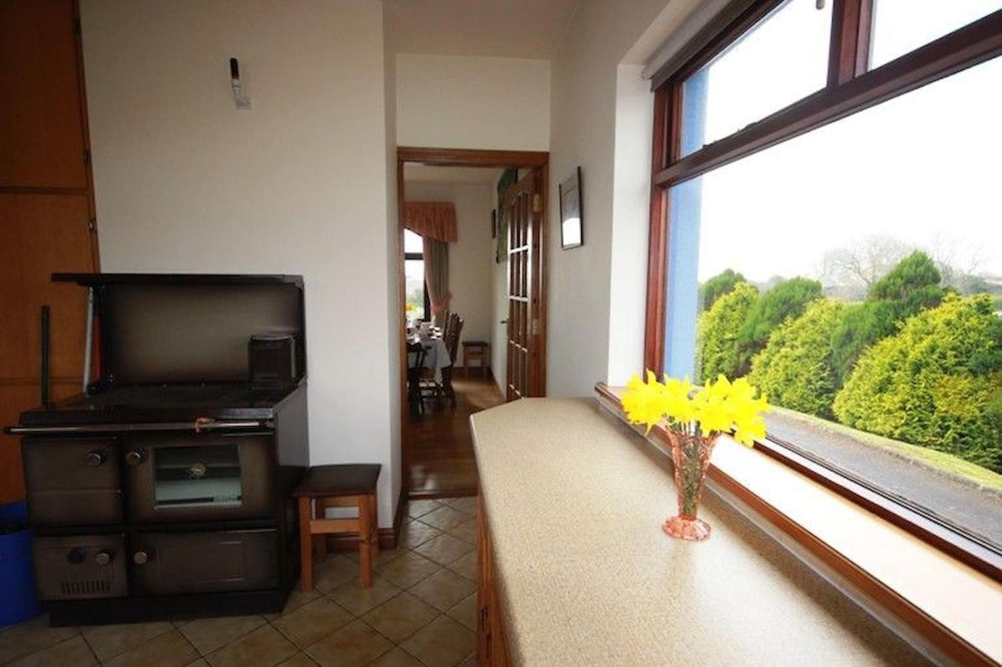 Pooreen House Inverin 외부 사진